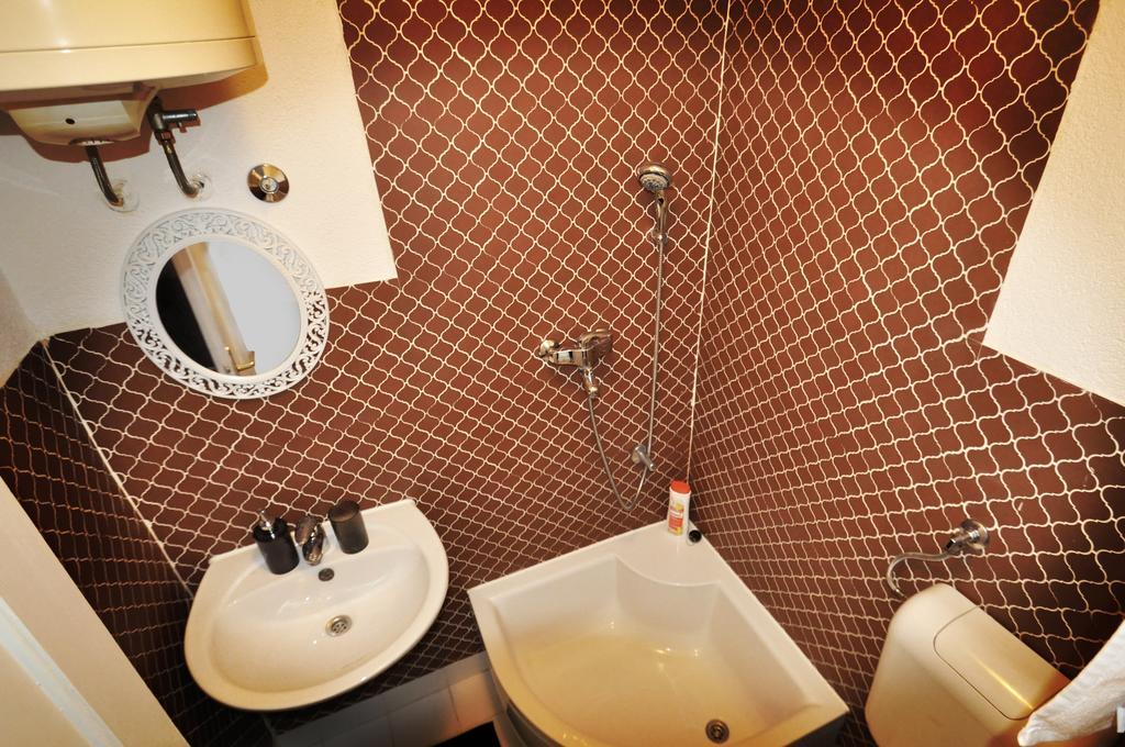 Apartamento Studio Ella Sarajevo Habitación foto